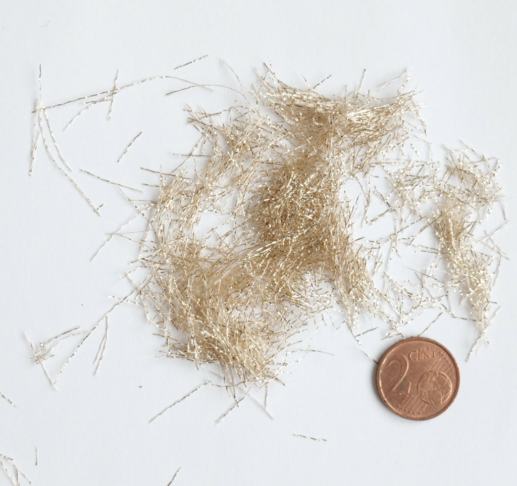 Farbfäden Gold Metalleffekt